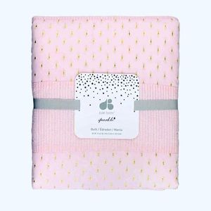 Just Born Sparkle Crib Quilt